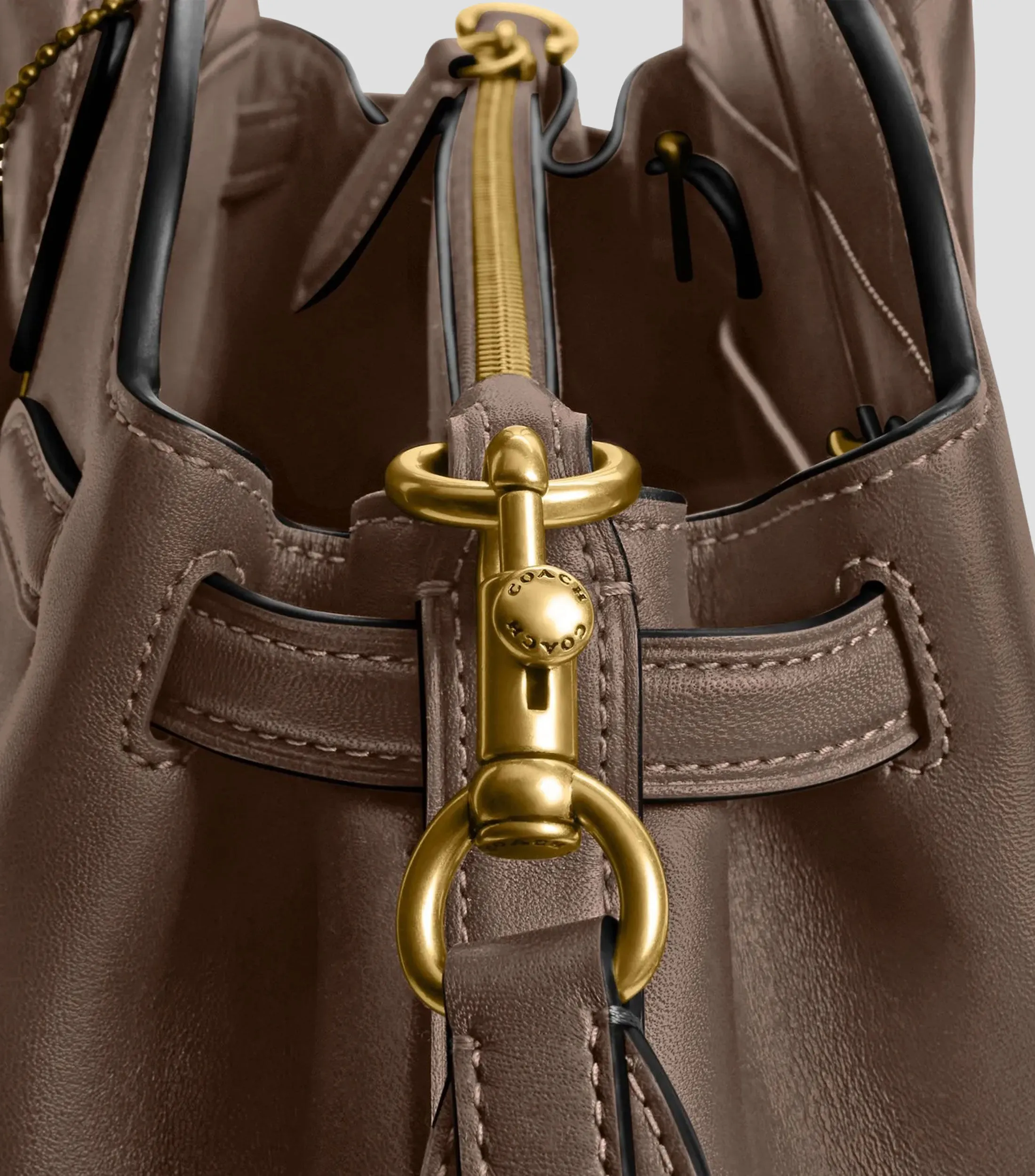 5437_Coach Bolsa shoulder en piel Empire Carryall Mujer