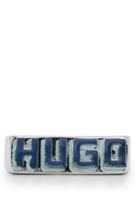 Anillo de acero con logo de temporada