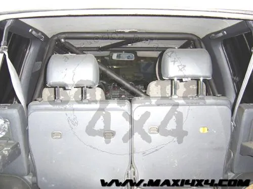 BARRAS ANTIVUELCO INTERIORES MITSUBISHI MONTERO 9199
