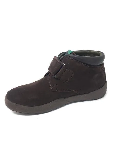 botin nobuk marron velcro