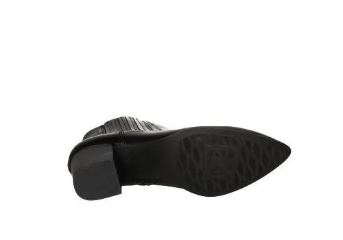 Botin Piel Negro Tachas Lado Elastico