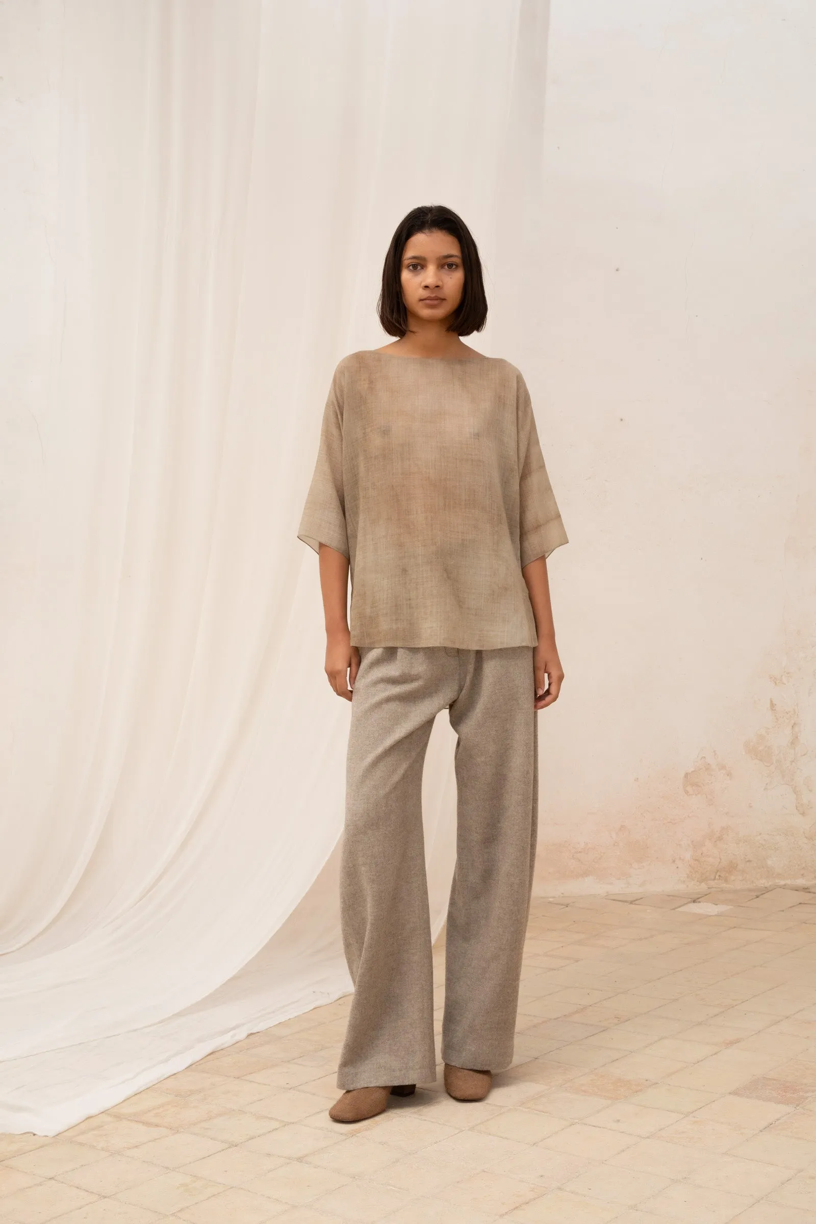 Bree, top in brown melange virgin wool
