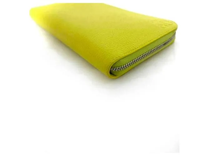 Cartera larga redonda Loewe en amarillo y burdeos 