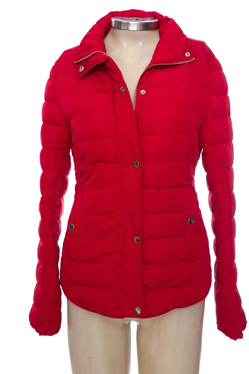 CHAQUETA / ABRIGO COLOR ROJO  STUDIO F