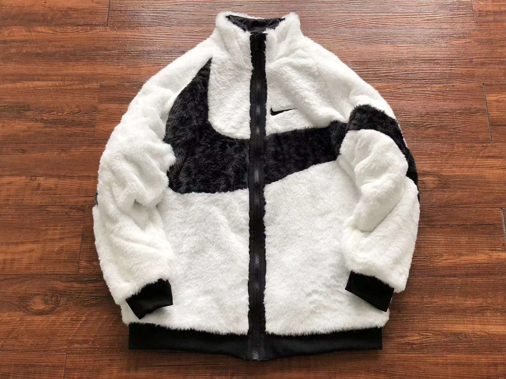 Chaqueta Nike Color Blanco – SS23
