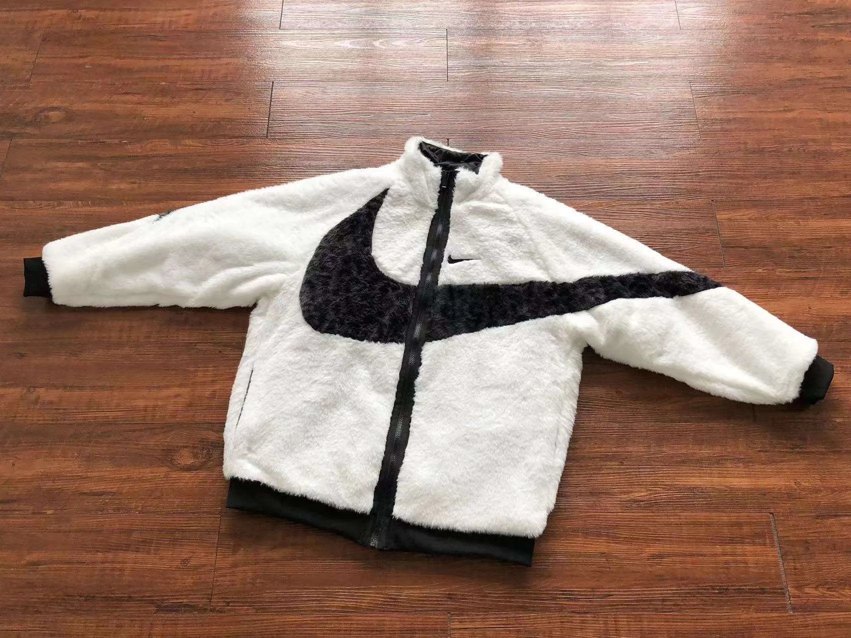 Chaqueta Nike Color Blanco – SS23