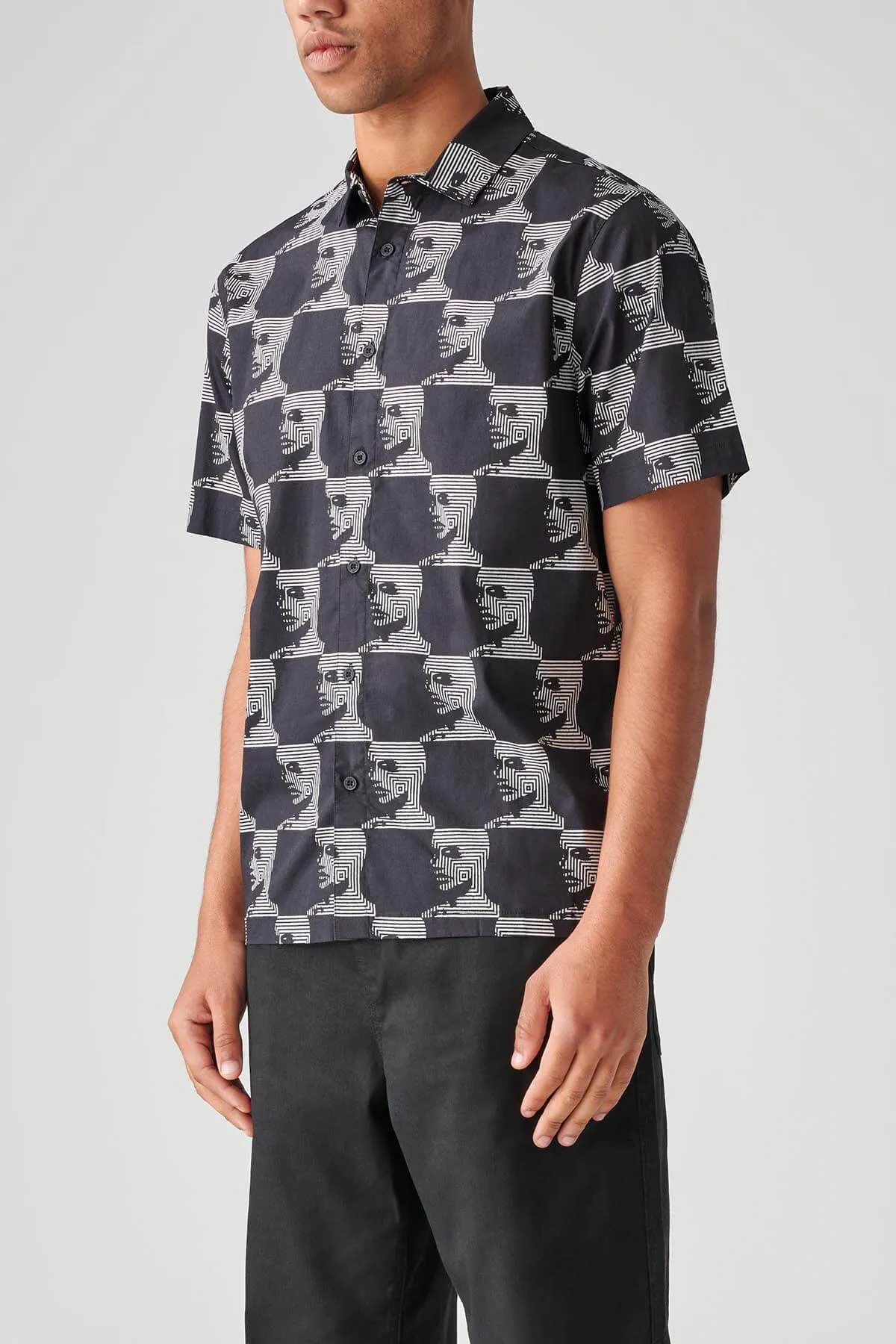 CIRCUITS SS SHIRT  BLACK