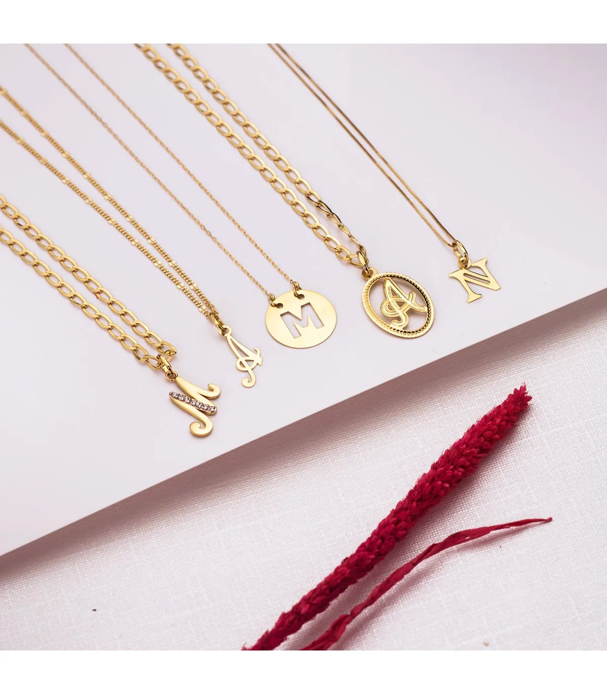 Collar letra A inicial oro amarillo 18k 42cm
