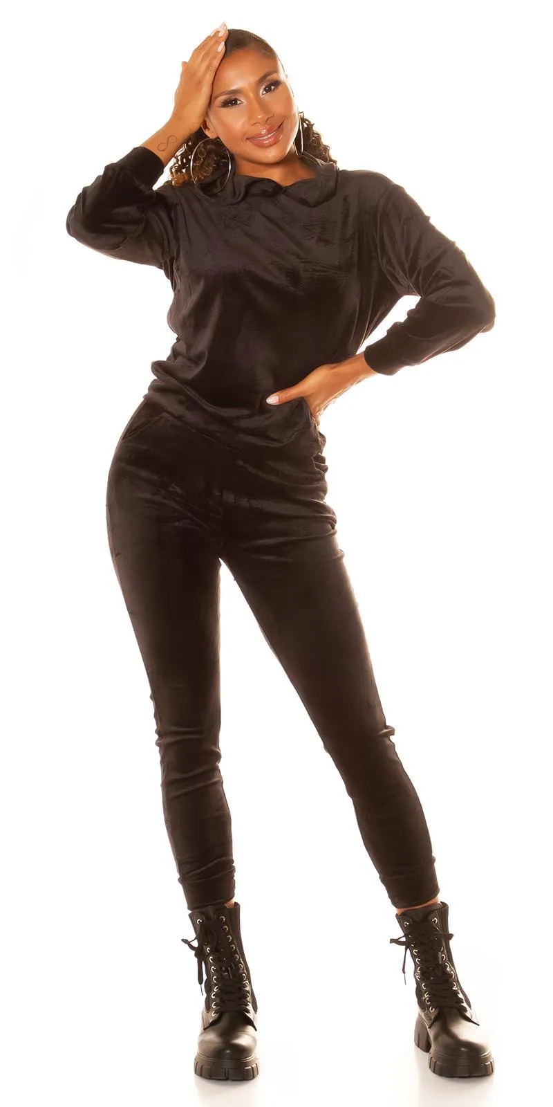 Conjunto básico terciopelo sport negro