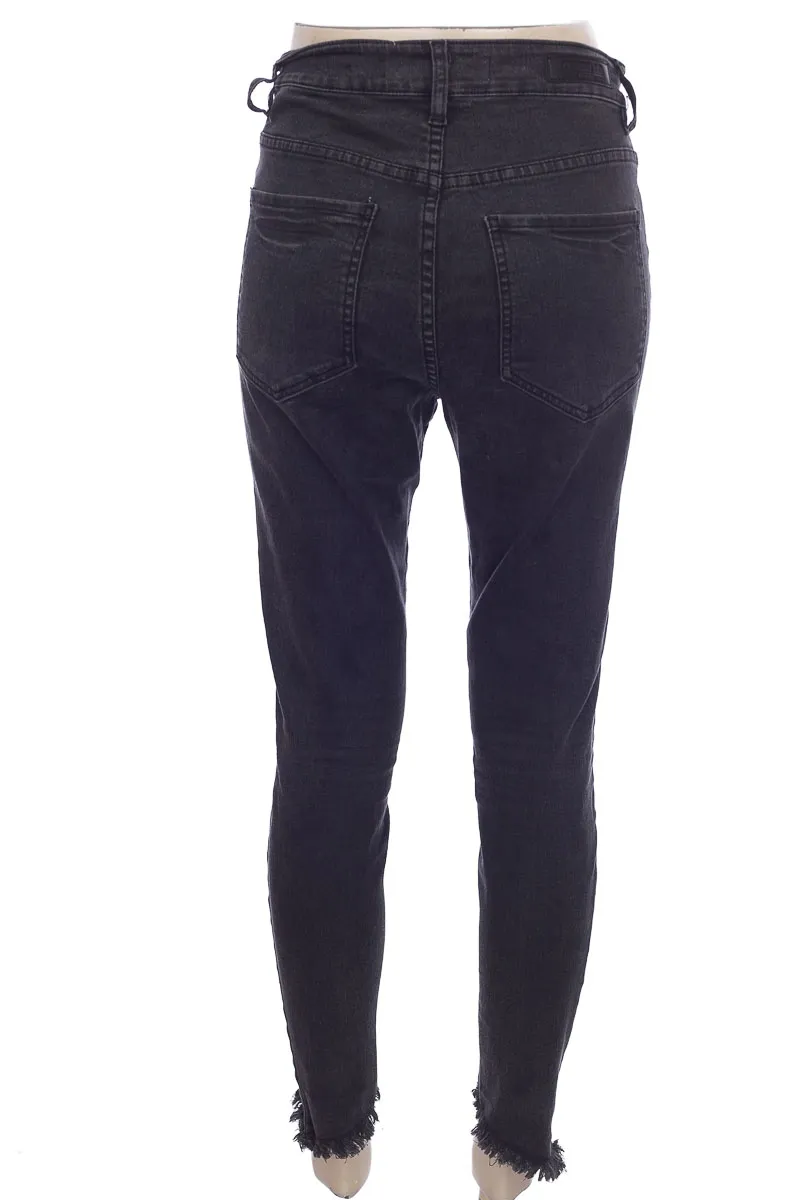 PANTALóN COLOR NEGRO  DENIMLAB