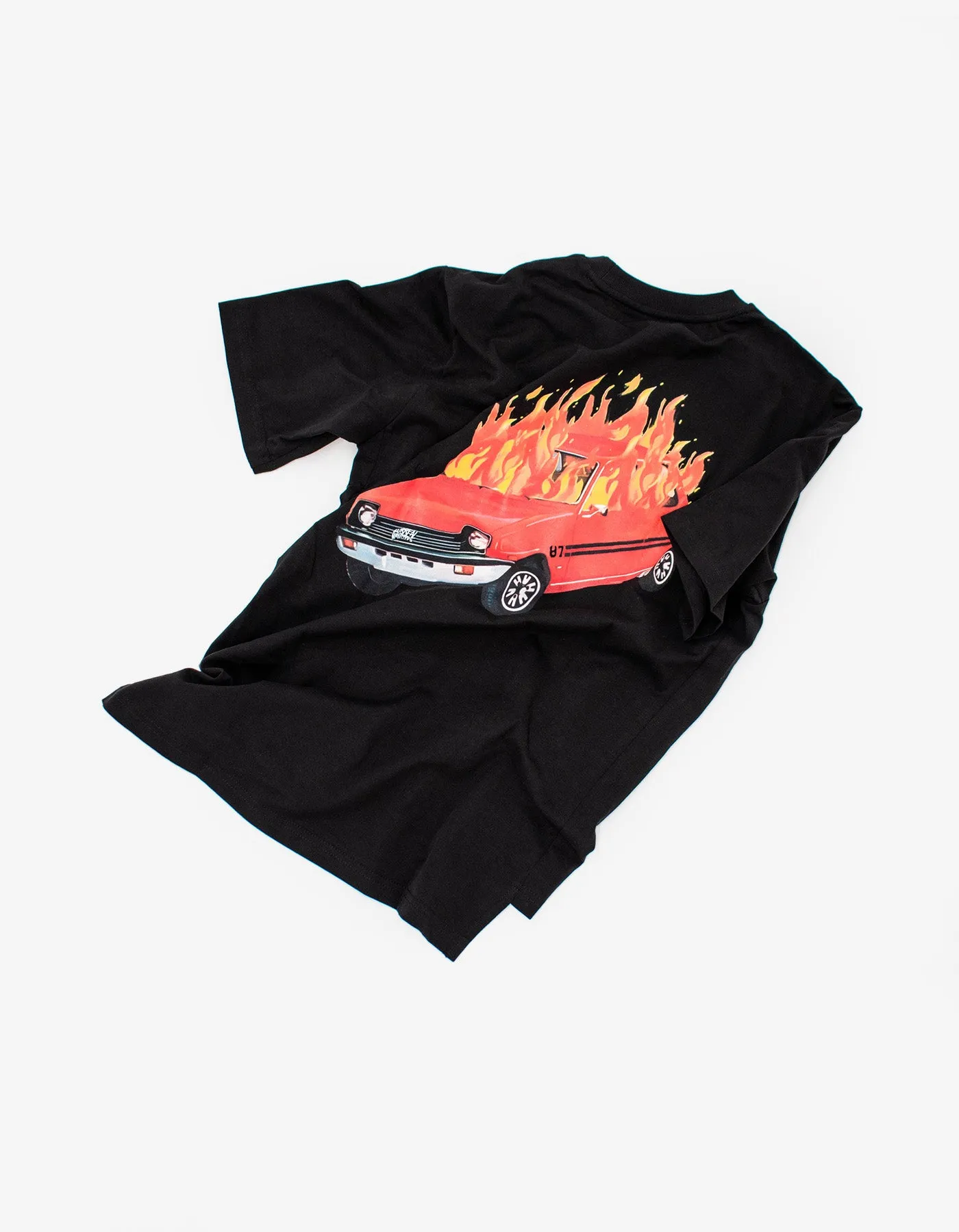 Playera Burning Car Black