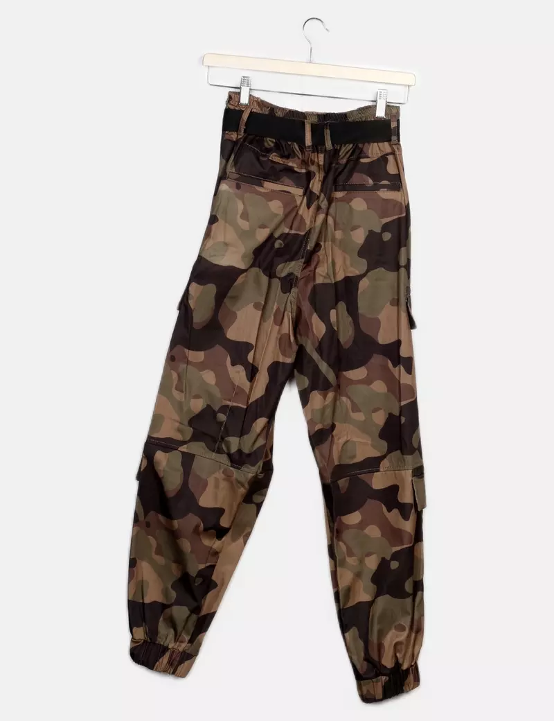 Stradivarius Pantalones cargo Baggy
