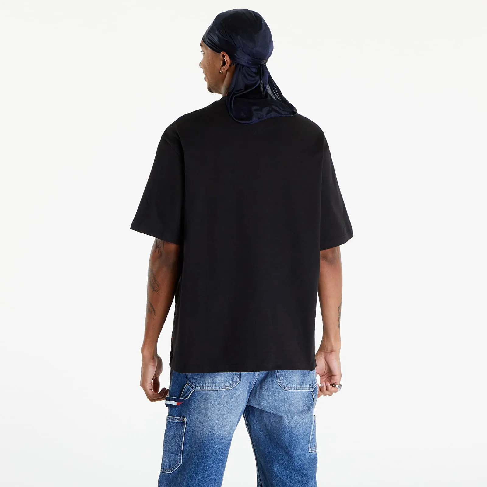 TOMMY HILFIGER LOGO OVERSIZED FIT TSHIRT BLACK