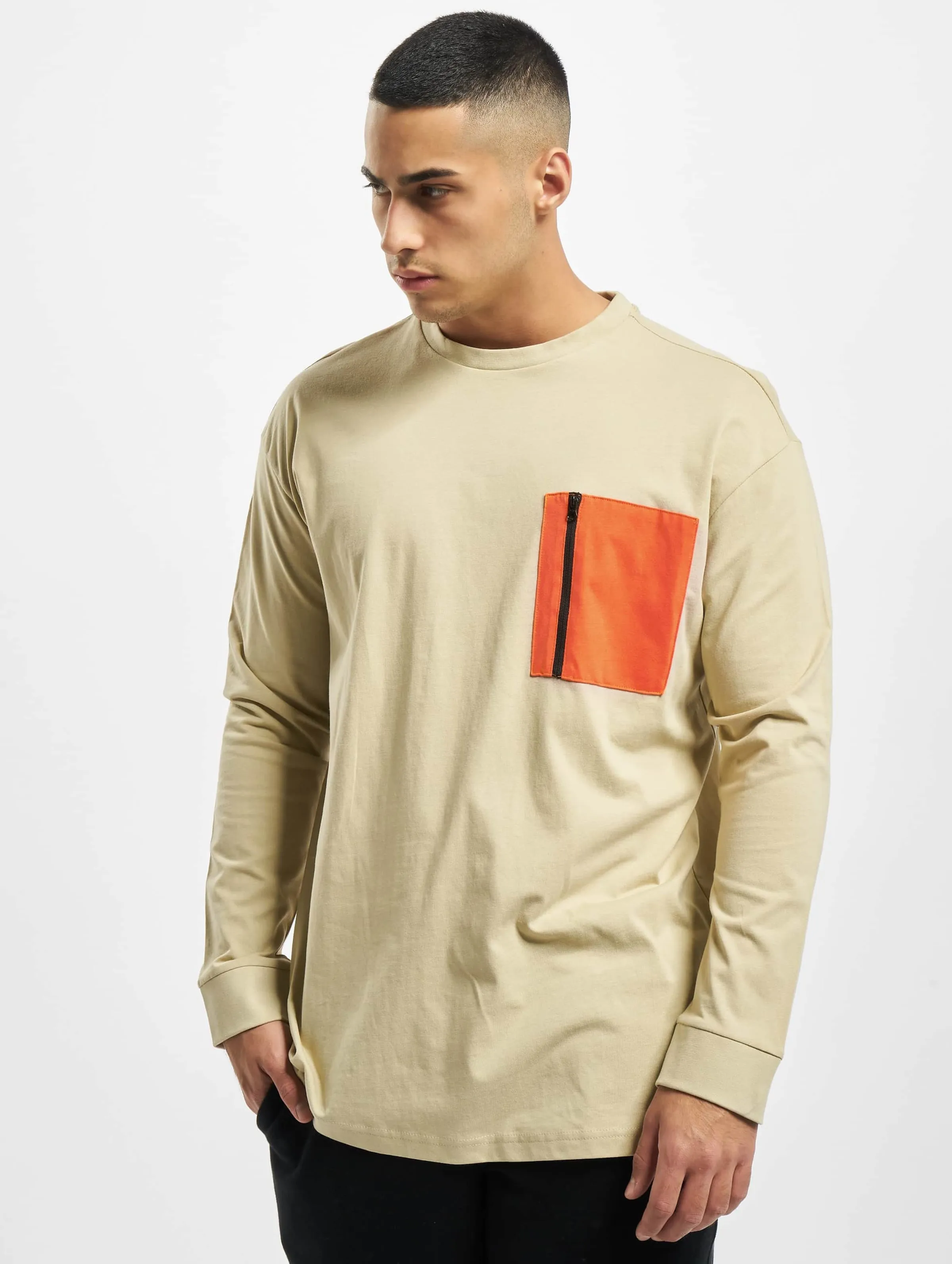 Urban Classics Boxy Big Contrast Pocket