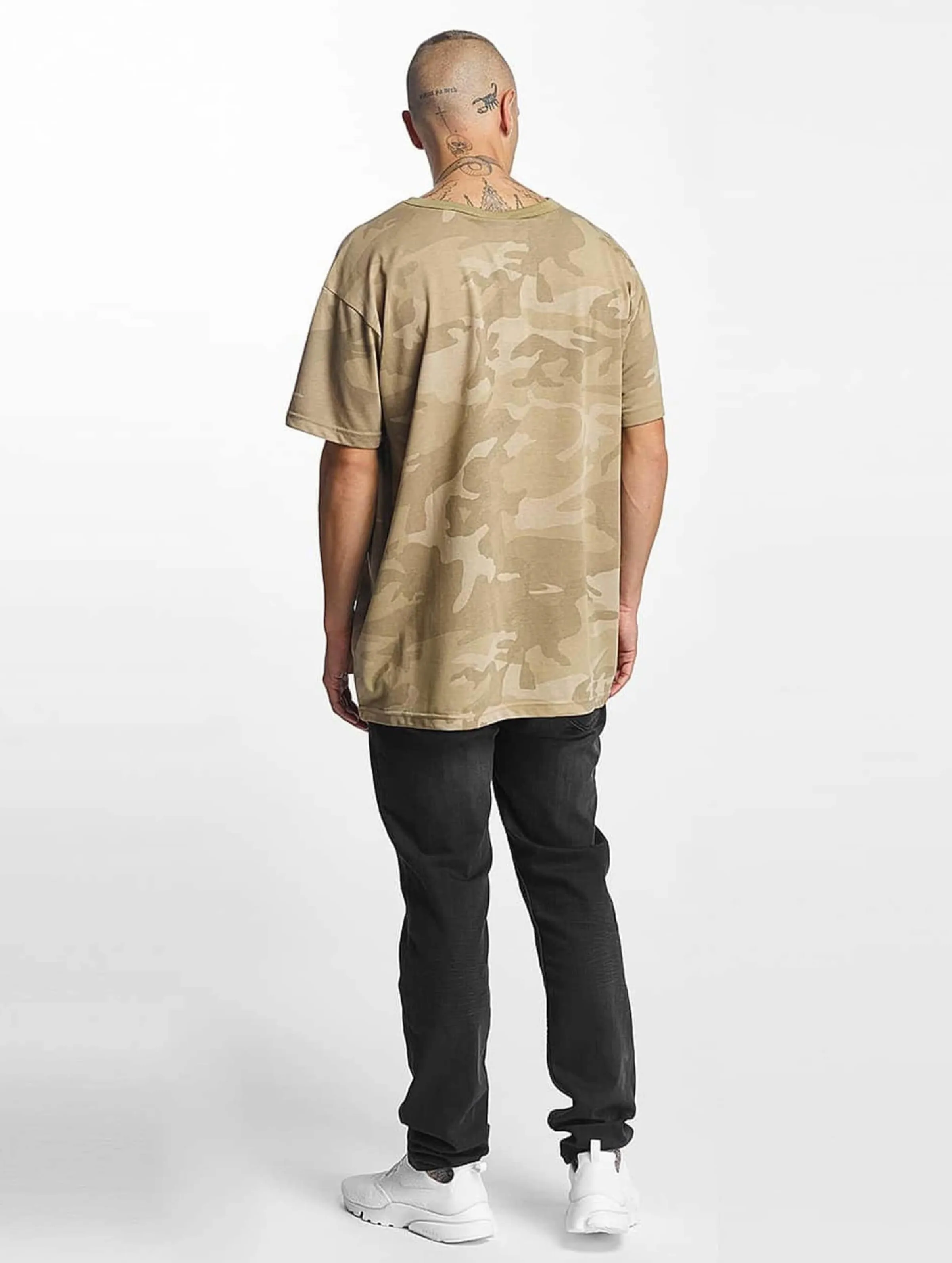 Urban Classics Camo Oversized