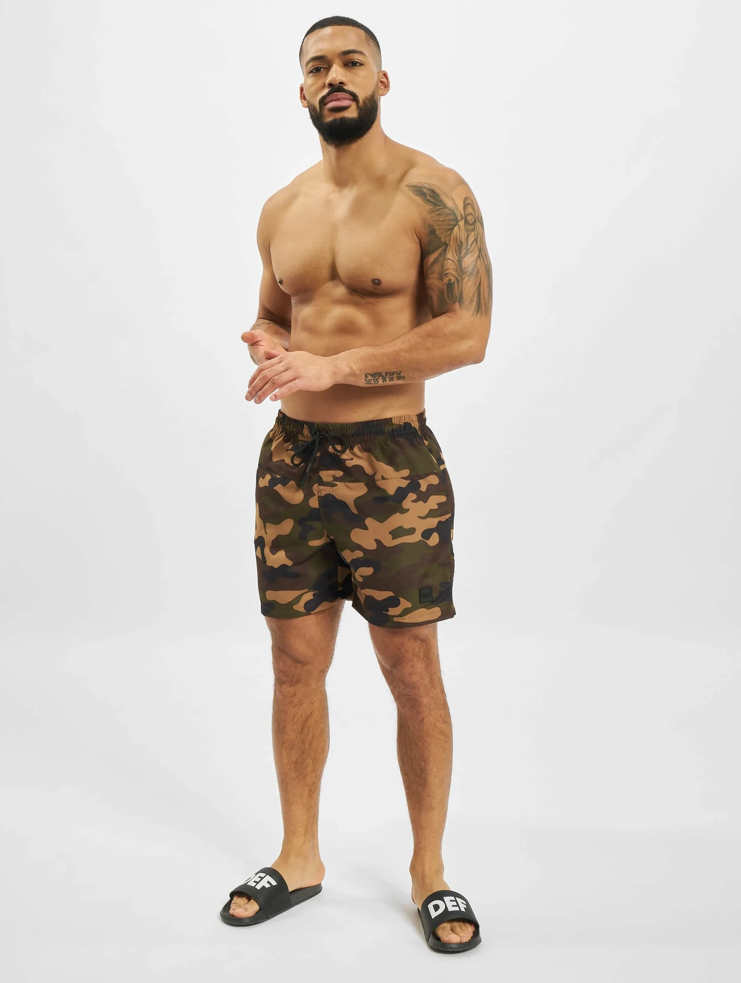 Urban Classics Camo Swim