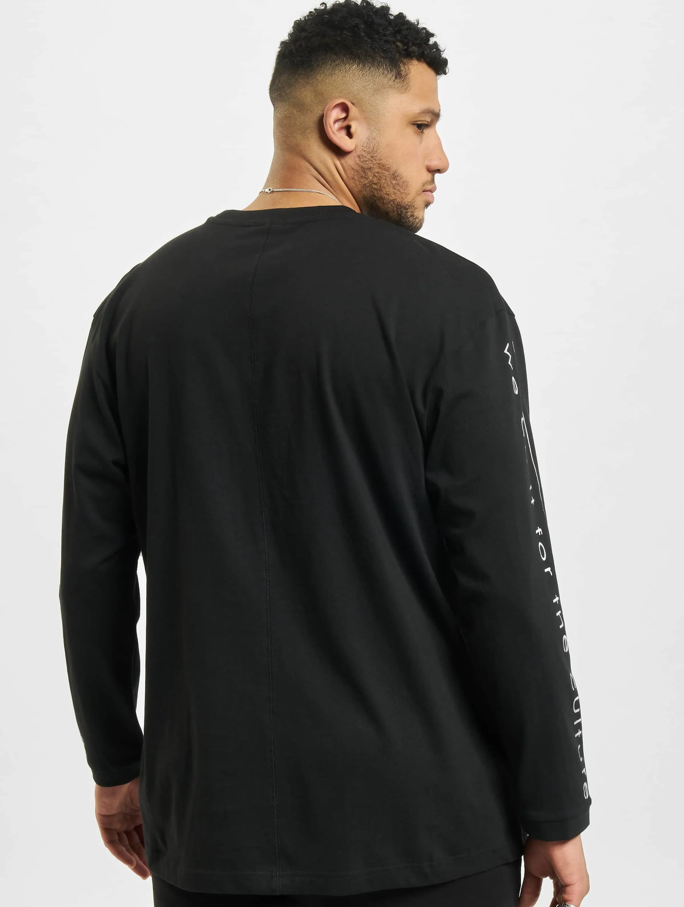 Urban Classics Chinese Symbol Oversized