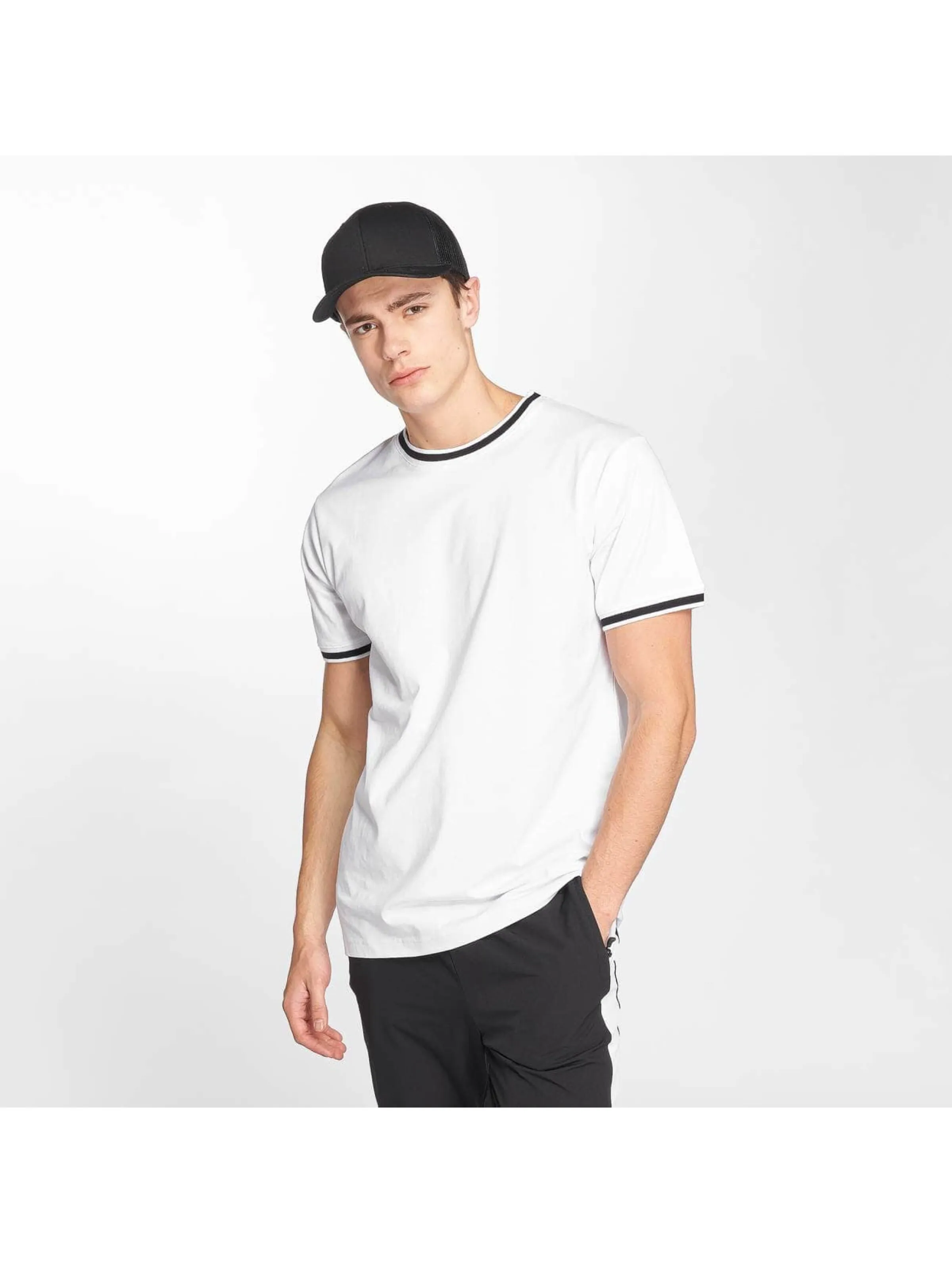 Urban Classics Classics College