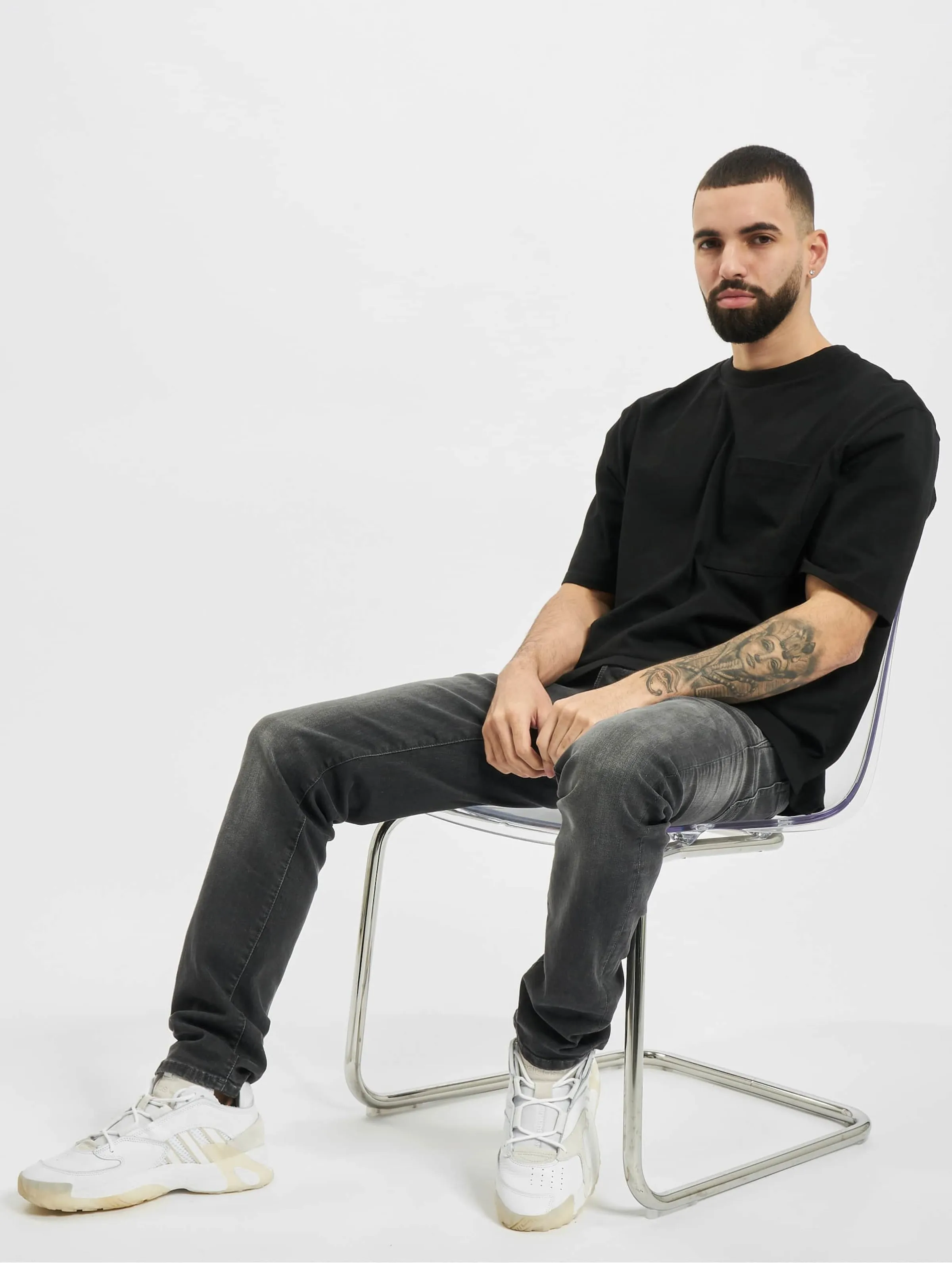 Urban Classics Heavy Boxy Pocket Tee