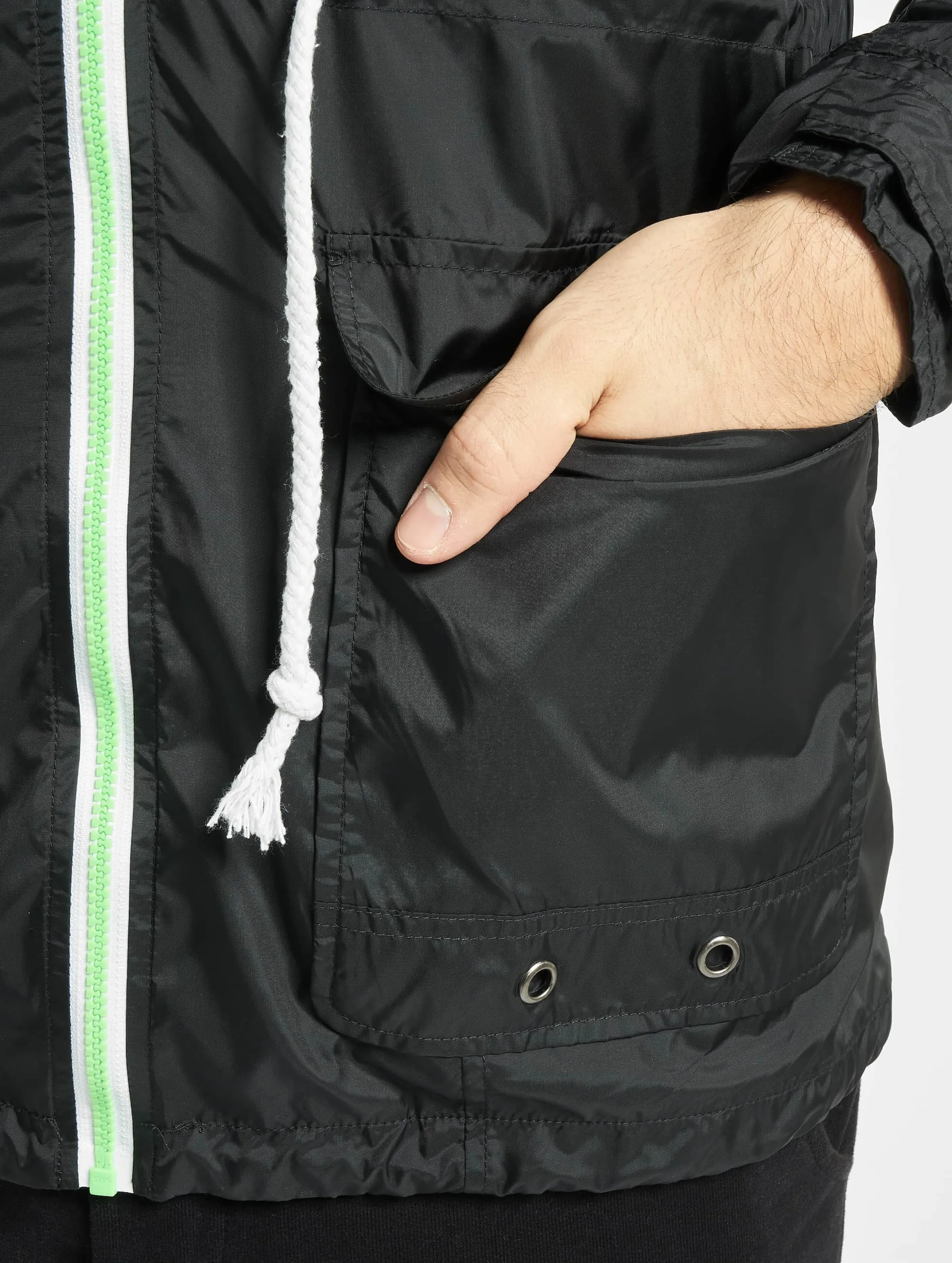 Urban Classics Long Nylon